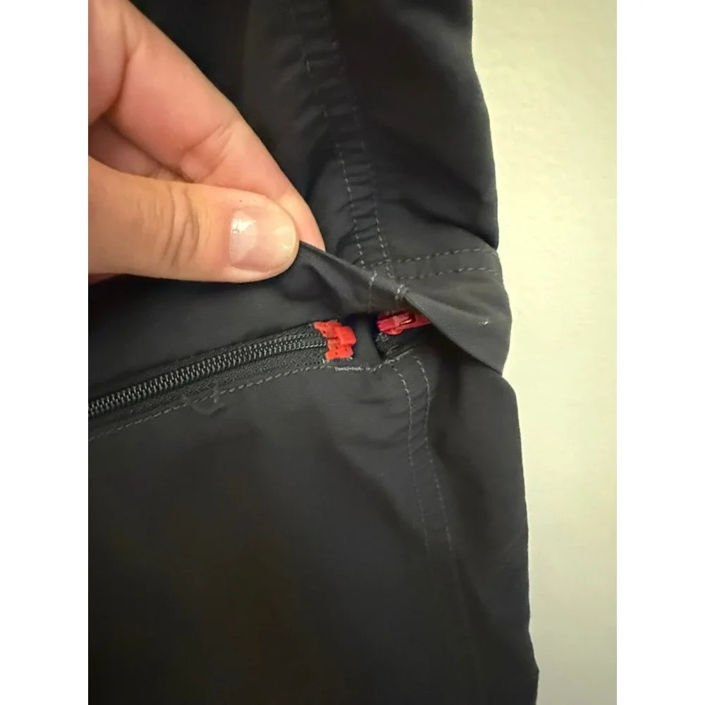 The North Face Paramount Convertible Hiking Pants Mens XL Gray Zip Off Cargo